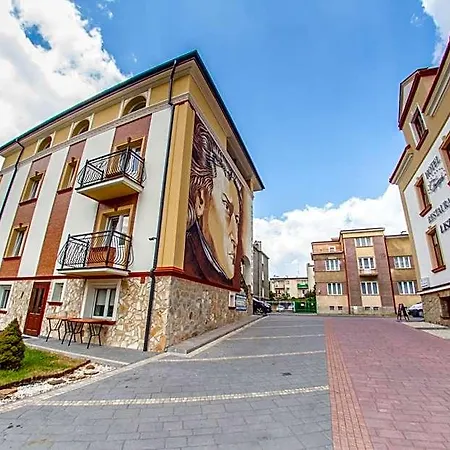 Fryderyk 2* Rzeszow