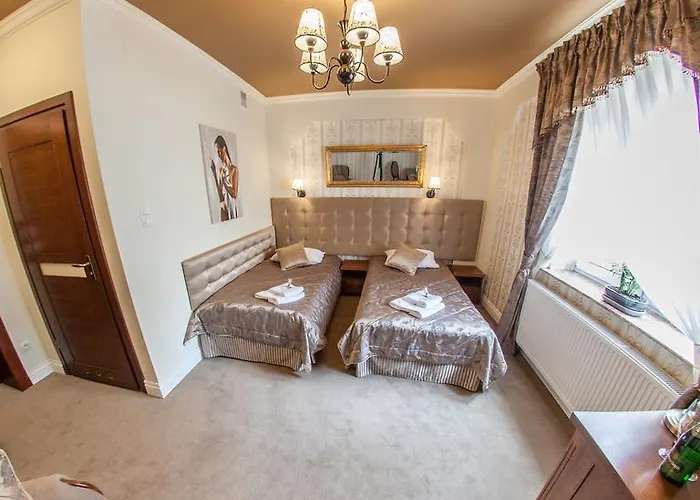 Готель Fryderyk Ряшів