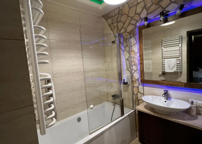 Fryderyk 2* Rzeszów